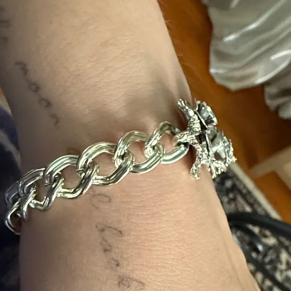 Vintage Silver Tone Rose Bracelet - Picture 3 of 6
